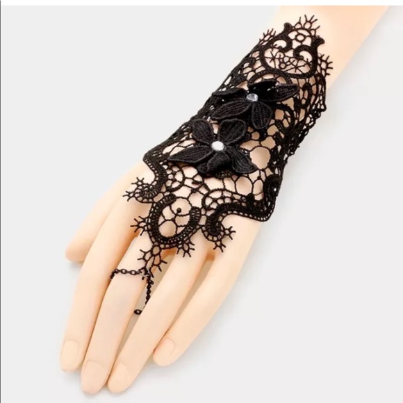Jewelry - Dainty Filigree Gothic Lace Hand Body Jewelry